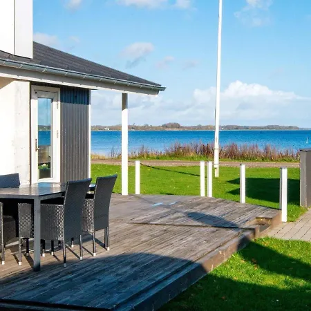Gorgeous Holiday In Sjolund Near Sea Hejls